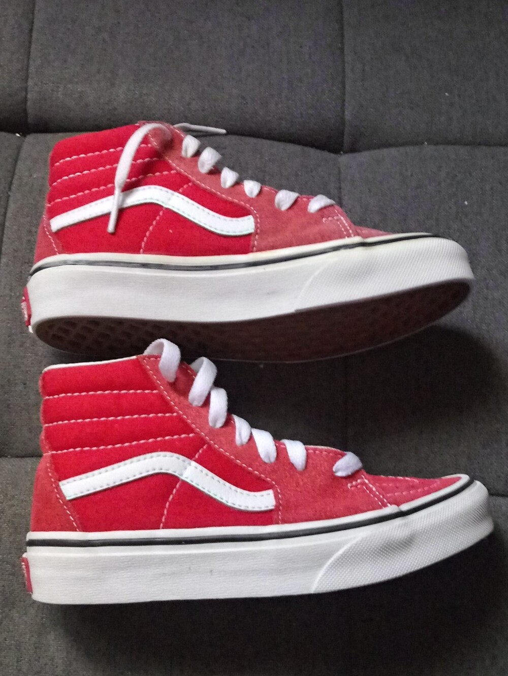 Vans Kids Red High-Top Skate Sneakers with White Stripe/Size 13 (Kids)